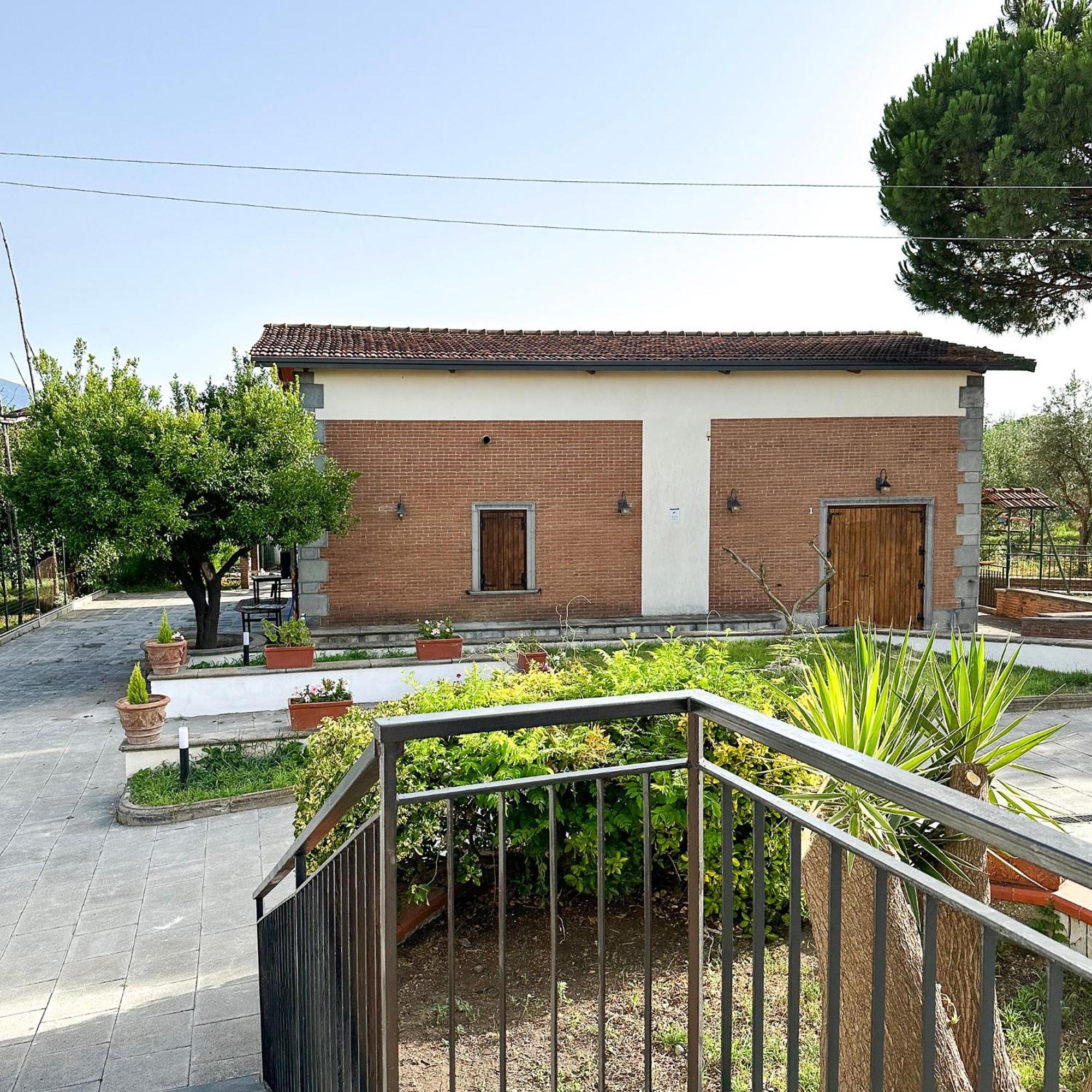Tenuta Nunziata - Food, Event, Biofarm Torre Annunziata Dış mekan fotoğraf